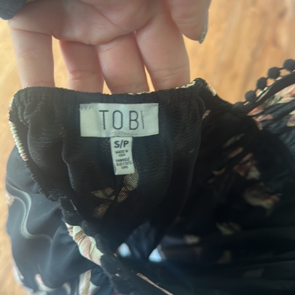 TOBI Bailey Floral Print Romper Small - Picture 3 of 5